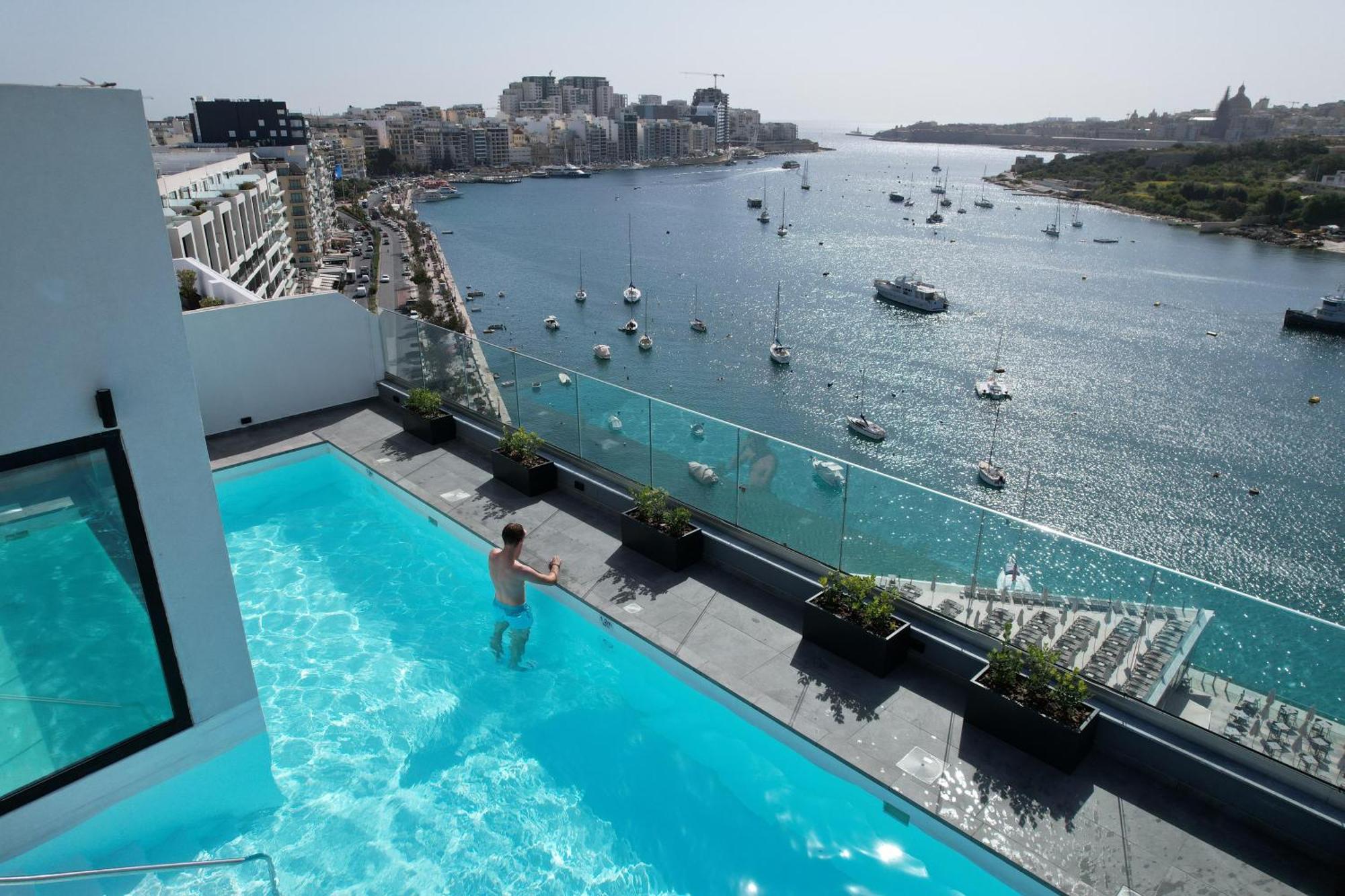 Verdi Gzira Promenade Exterior photo